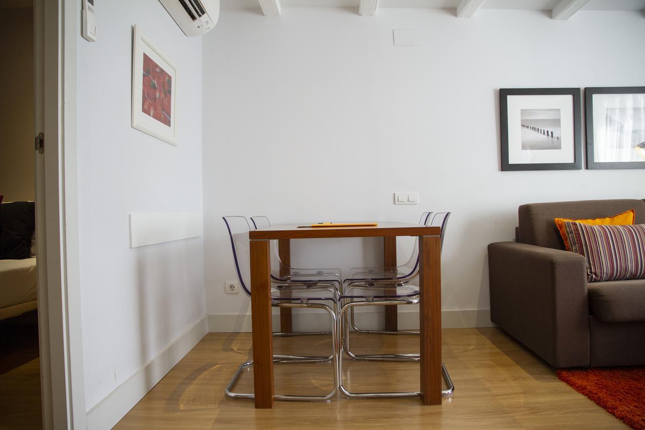 Weflating Gracia Apartment Barcelona